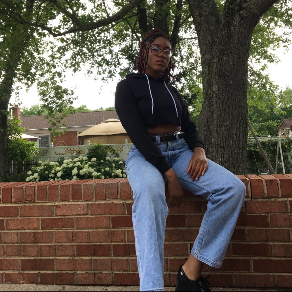 Black Cropped Hoodie With White Laces